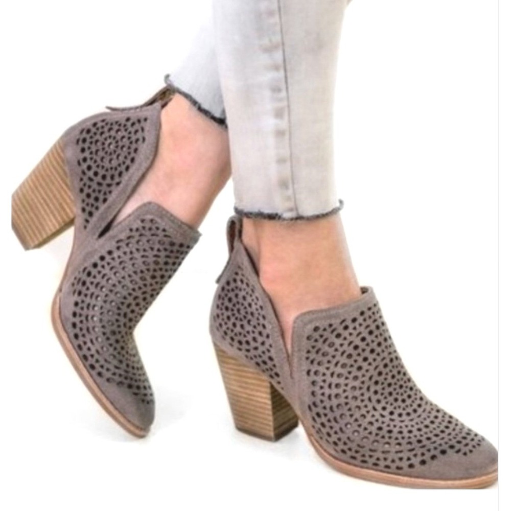Jeffrey Campbell Rosalee Taupe Perforated Ankle Leather Booties 7 Boho Cottage